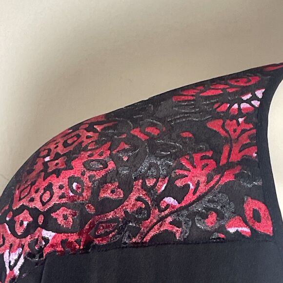 Jaclyn Smith Top Womens 1X Black Velvet Burnout Shoulder Whimsigoth Romantic - Picture 4 of 9